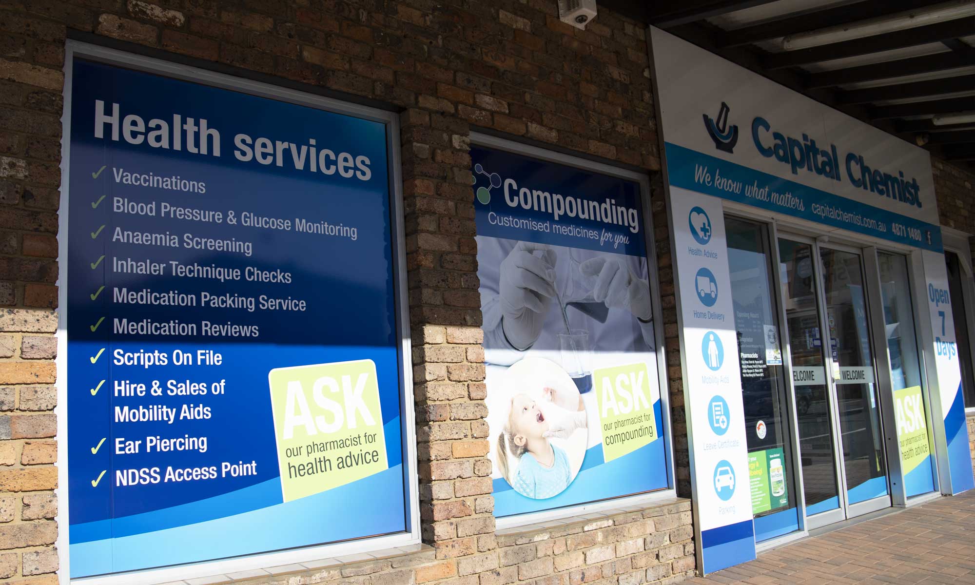 Attentions Signs and Graphics